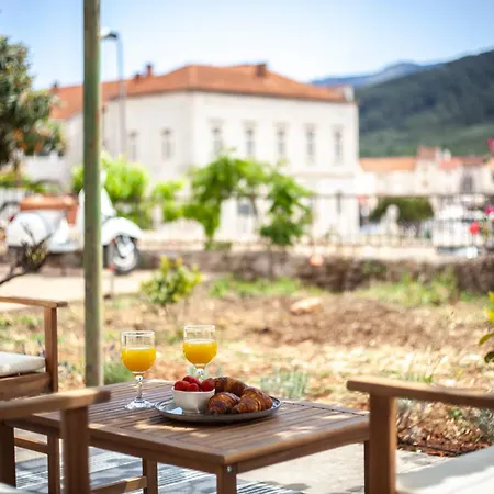 Semesterbostad Casa Faria *