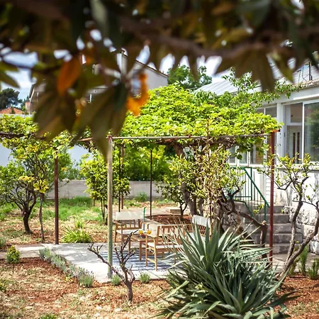 Semesterbostad Casa Faria Stari Grad (Hvar)