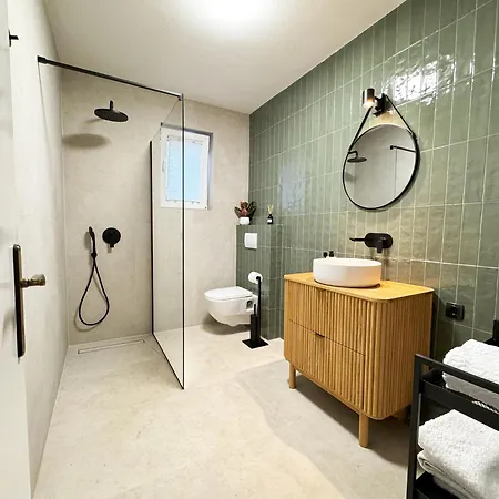 Casa Faria Holiday home *